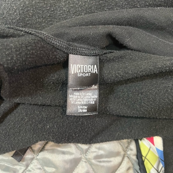 Black Crew Neck Sweater Relaxed Fit Victoria Sport - Picture 2 of 3